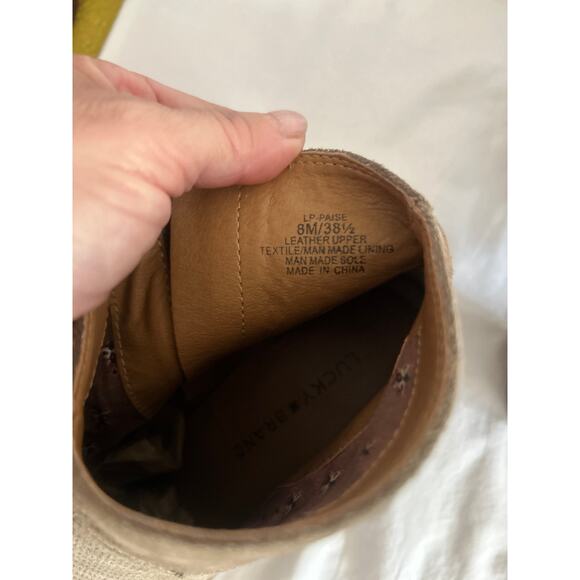 LUCKY BRAND LP Paise Zig Zag Texture Taupe Beige Suede Zip Ankle Boots Booties 8 - Picture 7 of 8